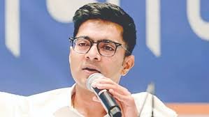 Abhishek ટીકાત્મક પ્રશંસાથી સંતુષ્ટ નથી, દર્શકોના પ્રેમને વધુ મહત્વ આપે છે