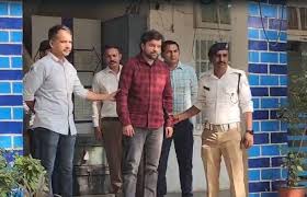 Ahmedabad: એસ.જી. હાઈવે પર સાઈકલિંગ કરતા ડોક્ટરને અડફેટે લેનાર કાર ચાલક ઝડપાયો