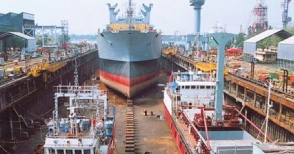 રાજ્યોમાં shipbuilding ક્લસ્ટર વિકસાવવાની ભારતની મહત્વાકાંક્ષી યોજના