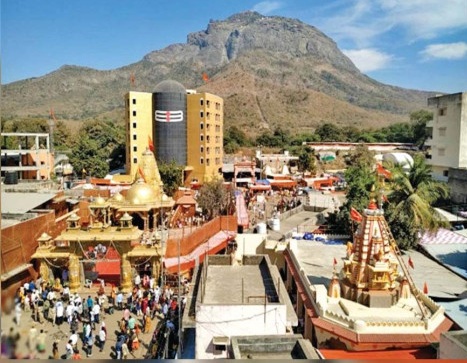 Junagadh:  દેશ-વિદેશના પર્યટકોનાં આગમનથી ભવનાથ તળેટીમાં મેળા સમો માહોલ સર્જાયો