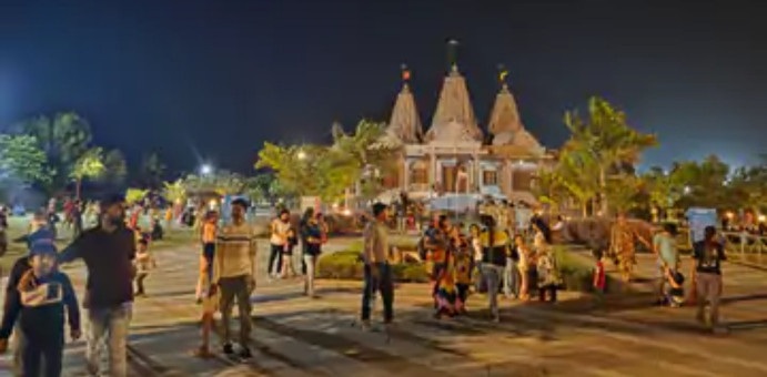 Surendranagar: મુળી ઉપર આવેલ ત્રિમંદિર બન્યું આકર્ષણનું કેન્દ્ર