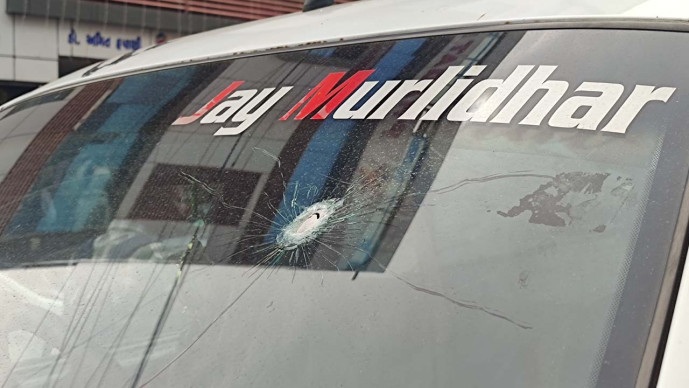 Rajkot ના મંગળા રોડ પર ગેંગવોર : દસ રાઉન્ડ ફાયરીંગ