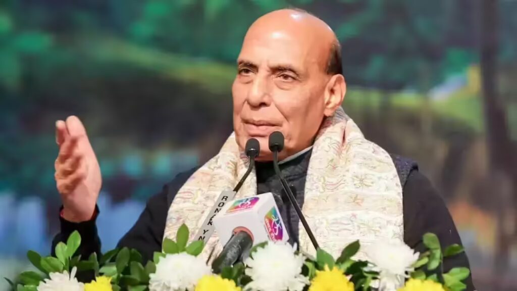 સરહદ પર કશું પણ થઈ શકે છે, યુદ્ધ માટે તૈયાર રહેવું જોઈએ: Rajnath Singh