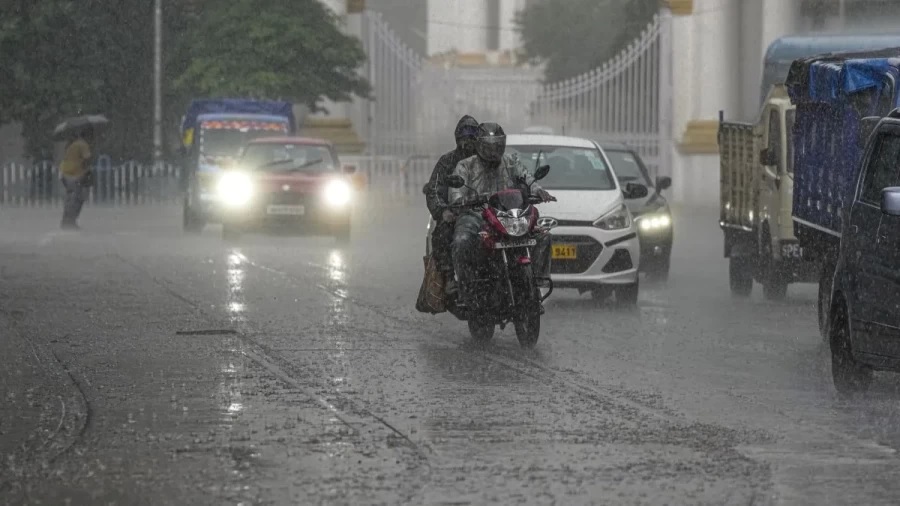 Cyclone Montha ને કારણે પ. બંગાળ, બિહાર, યુપીમાં ભારે વરસાદની આગાહી