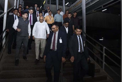 ત્રણ દિવસની ચિંતન શિબીર: મુખ્યમંત્રી-પ્રધાનો-અધિકારીઓ વંદે ભારત ટ્રેન મારફત ગયા