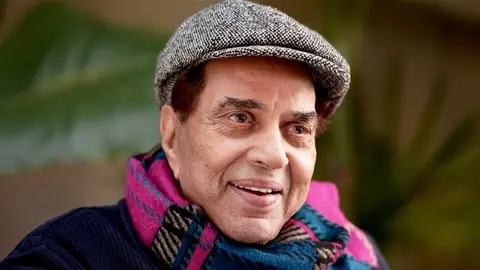 89 વર્ષીય Dharmendra ની તબિયત લથડી, મુંબઈની બ્રીચ કેન્ડી હોસ્પિટલમાં દાખલ