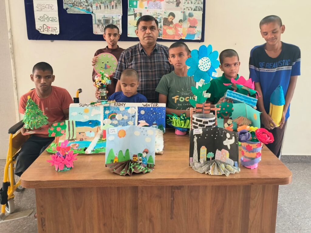 Junagadh સાંપ્રત સંસ્થા ખાતે વિશ્વ બાળ દિવસની ઉજવણી કરવામાં આવી