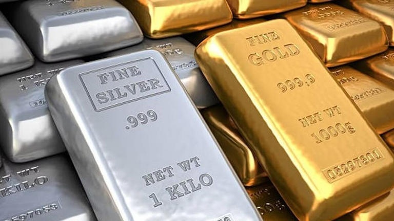 Silver માં એકઝાટકે ₹11,000 તો Gold માં ₹1,700 થી વધુનો ધરખમ ઘટાડો