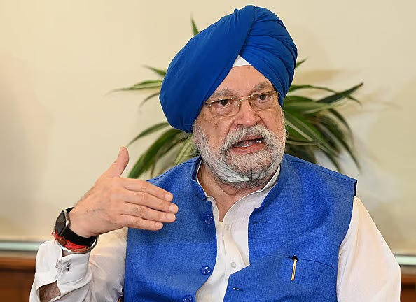 દેશમાં પૂરતો ઇંધણ ભંડાર છે, ગભરાશો નહીં, Petroleum Ministry Hardeep Singh Puri