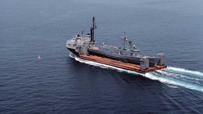 ખાતર સાથેનું ભારતીય જહાજ Hormuz માંથી બહાર