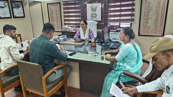 Surendranagar જિલ્લા પંચાયત ખાતે સમીક્ષા બેઠક યોજાઇ