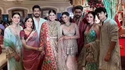 Boney Kapoor’s daughterAnshula, જ્હાન્વી,ખુશી અને અર્જુનના લગ્નની વિધિઓ શરૂ થતાં જ કપૂર પરિવારમાં લગ્નની ઘંટડી વાગી રહી છે