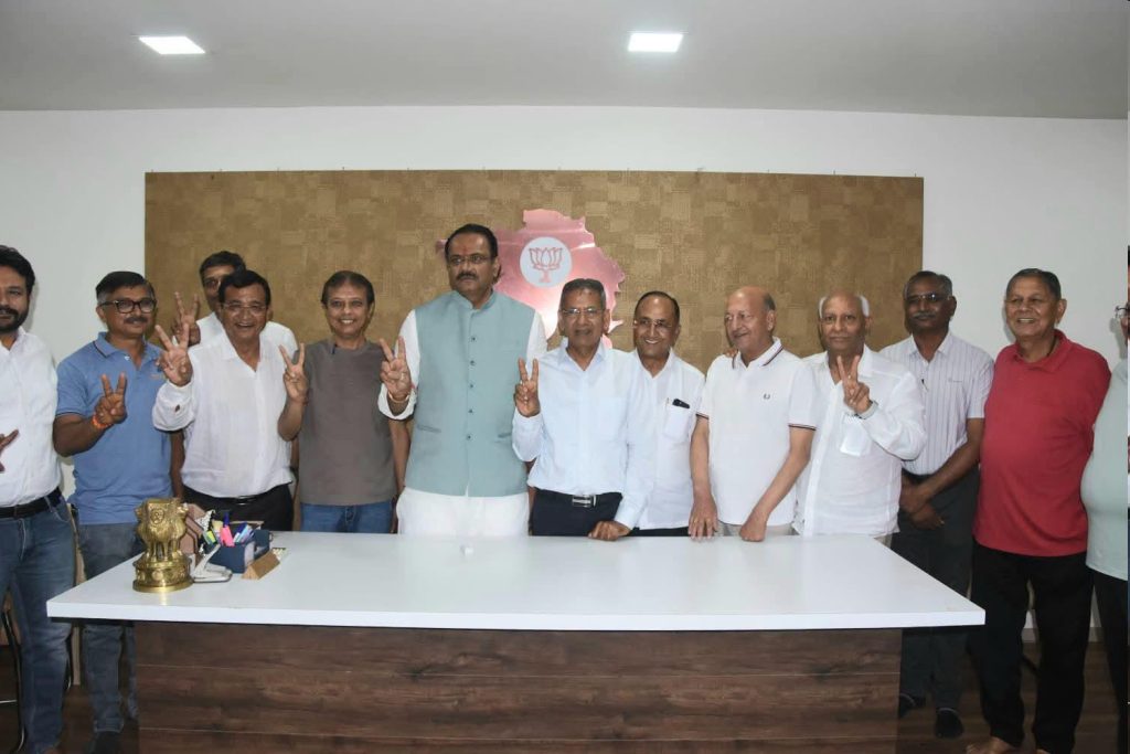 અલંગ શિપ રિસાયક્લિંગ યાર્ડના પ્રશ્નોનો આવ્યો સુખદ અંત જીતુ વાઘાણી અને રમેશ ટીલાળાની મધ્યસ્થતા સફળ