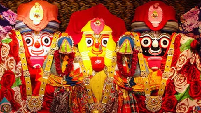 Junagadh ‘જય રણછોડ માખણ ચોર’ના નાદ સાથે ભગવાન જગન્નાથજીની શોભાયાત્રા યોજાઇ