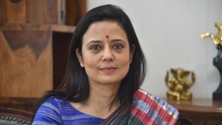 RSS ફક્ત માફી કેવી રીતે લખવી તે શીખવે છે, રાજીનામું નહીં, Mahua Moitra