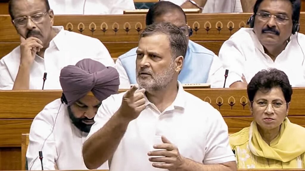 પેપર લીક પર વિદ્યાર્થીઓનો ગુસ્સો યોગ્ય હતો : Rahul Gandhi