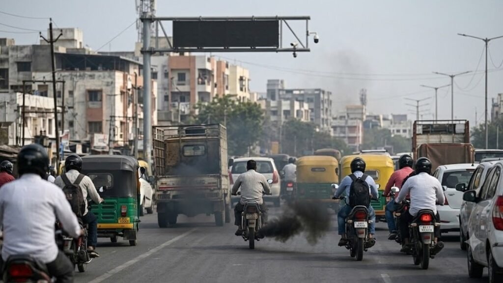Ahmedabad: ગુજરાતમાં 39 લાખથી વધુ વાહનો PUC રિન્યૂ કરાવ્યા વિના જ ફરી રહ્યા છે