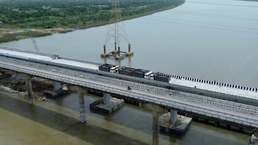 Vadodara: નવો ગંભીરા બ્રિજ તૈયાર, ટેસ્ટિંગ શરૂ થતાં જ હવે લોકાર્પણની તારીખની રાહ