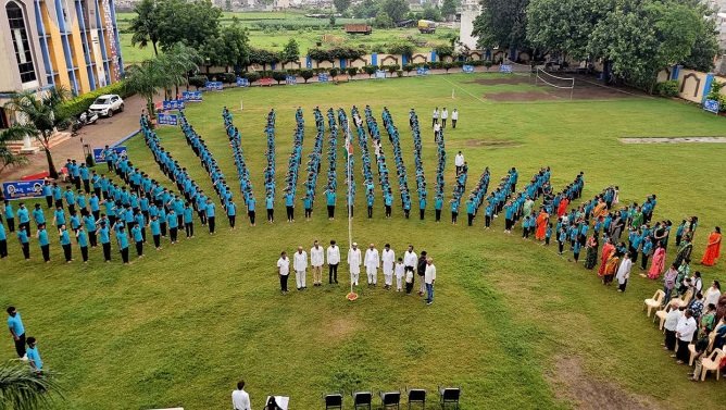 Junagadh: ક્રિષ્ના બોર્ડીંગ સ્કુલમાં 80માં સ્વાતંત્ર્ય પર્વની ઉજવણી