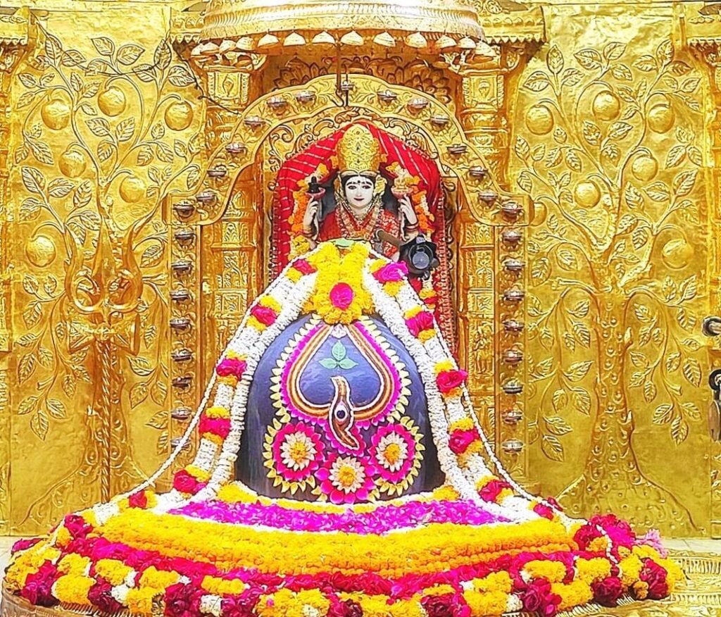 ચંદ્રે જે જગ્યાએ નાથ કહીને ભગવાન શિવનું તપ કર્યું અને ભગવાન શિવ પ્રગટ થયા તે સોમનાથ