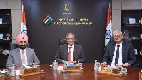 Election Commission સ્પેશિયલ ઇલેક્શન રિવિઝન પર મતભેદના અહેવાલોને ફગાવી દીધા, બધા નિર્ણયો સર્વાનુમતે લેવામાં આવ્યા હતા