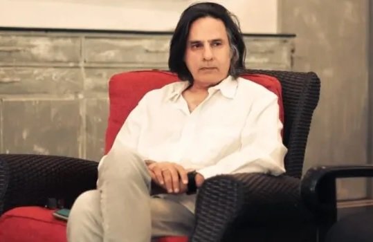 “આશિકી” થી રાતોરાત સ્ટાર બનેલા Rahul Roy હવે લગ્નોમાં નાચીને પોતાનું ગુજરાન ચલાવે છે