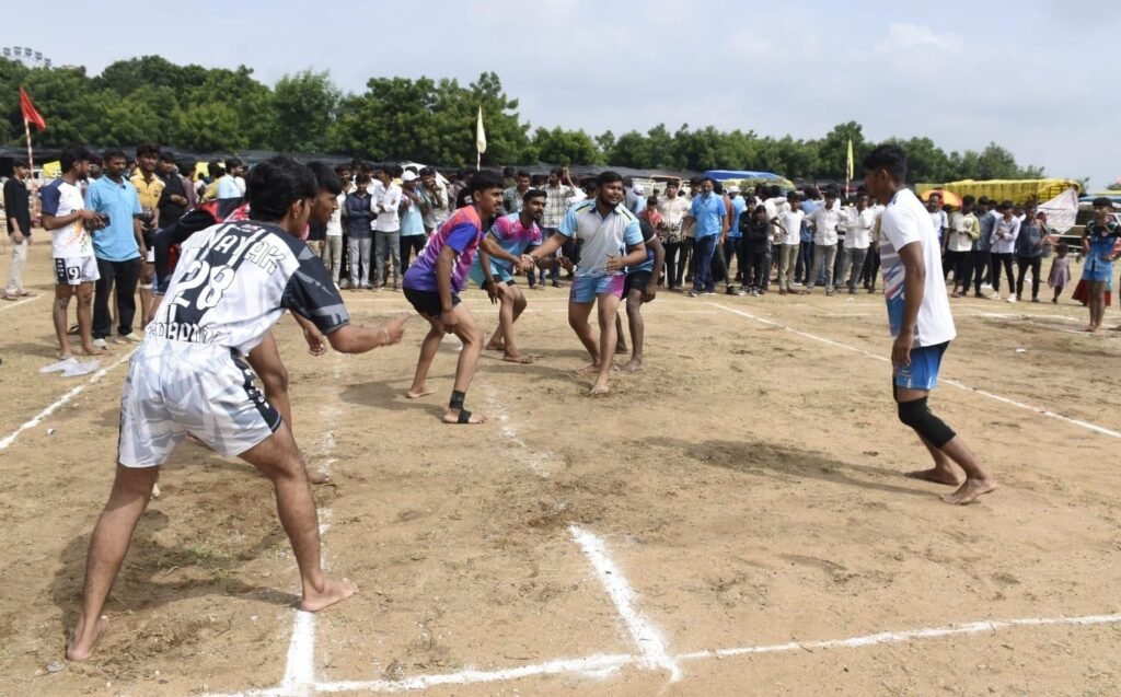 Surendranagar: તરણેતરના ભાતીગળ મેળામાં ગ્રામીણ ઓલિમ્પિકનો ધમધમાટ બીજા દિવસે રાજ્યભરમાંથી ઉમટી પડ્યા ખેલાડીઓ