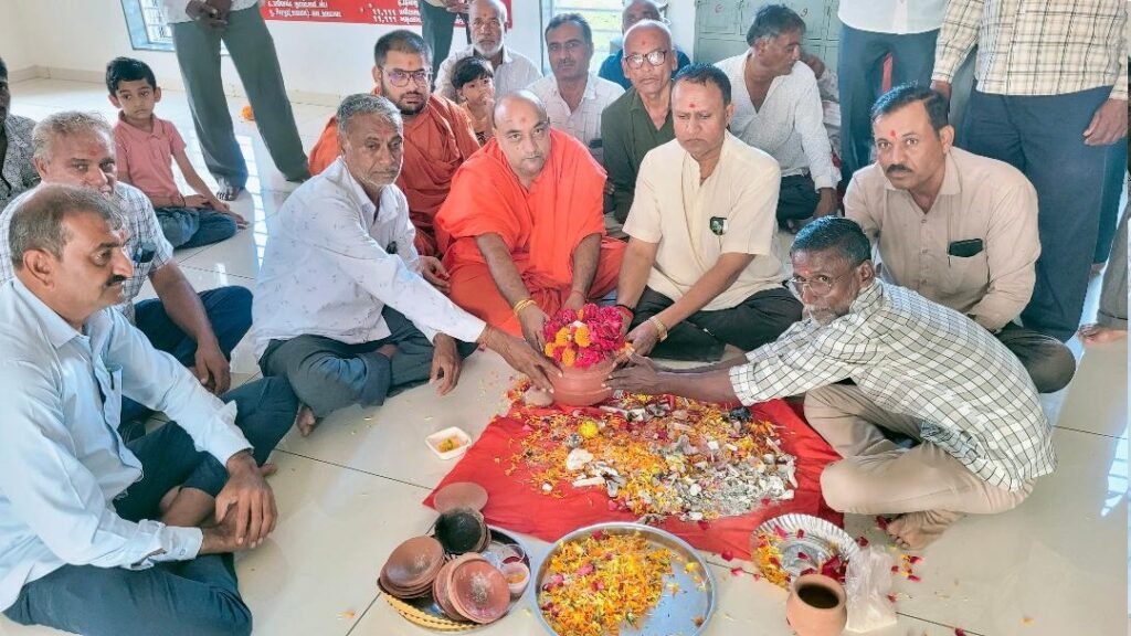 Virpurના ગાયત્રી મુક્તિધામની ૧૭ વર્ષથી અવિરત નિઃશુલ્ક અસ્થિ વિસર્જન સેવા