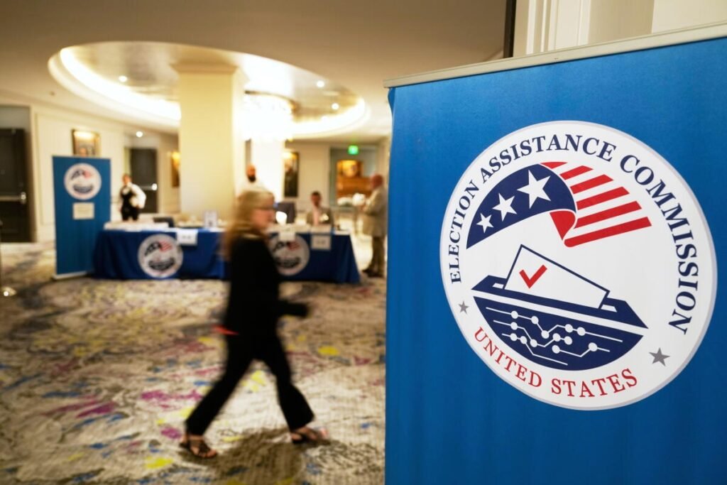 મધ્યસત્ર ચૂંટણી પહેલાં US Election Commissionની વેબસાઇટ બંધ