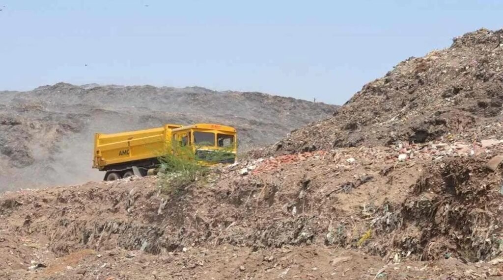 Dumping sitesના પહાડો થશે અદ્રશ્યઃ ઘરઆંગણે ભીના કચરાનું ગ્રાઇન્ડિંગ અને ઓર્ગૅનિક ખાતર નિર્માણ એક ક્રાંતિકારી ઉકેલ