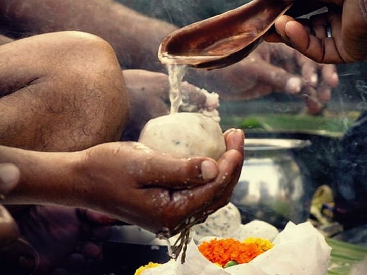 આજે Bhadarva વદ અમાસ-સર્વપિતૃ અમાવસ્યા એ પિતૃપક્ષ-શ્રાદ્ધ પક્ષનો અંતિમ અને સૌથી પવિત્ર અને મહત્વપૂર્ણ દિવસ